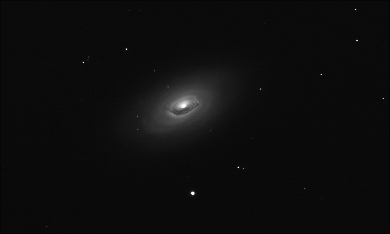 m64-fs128fd8QSI-1280p.jpg